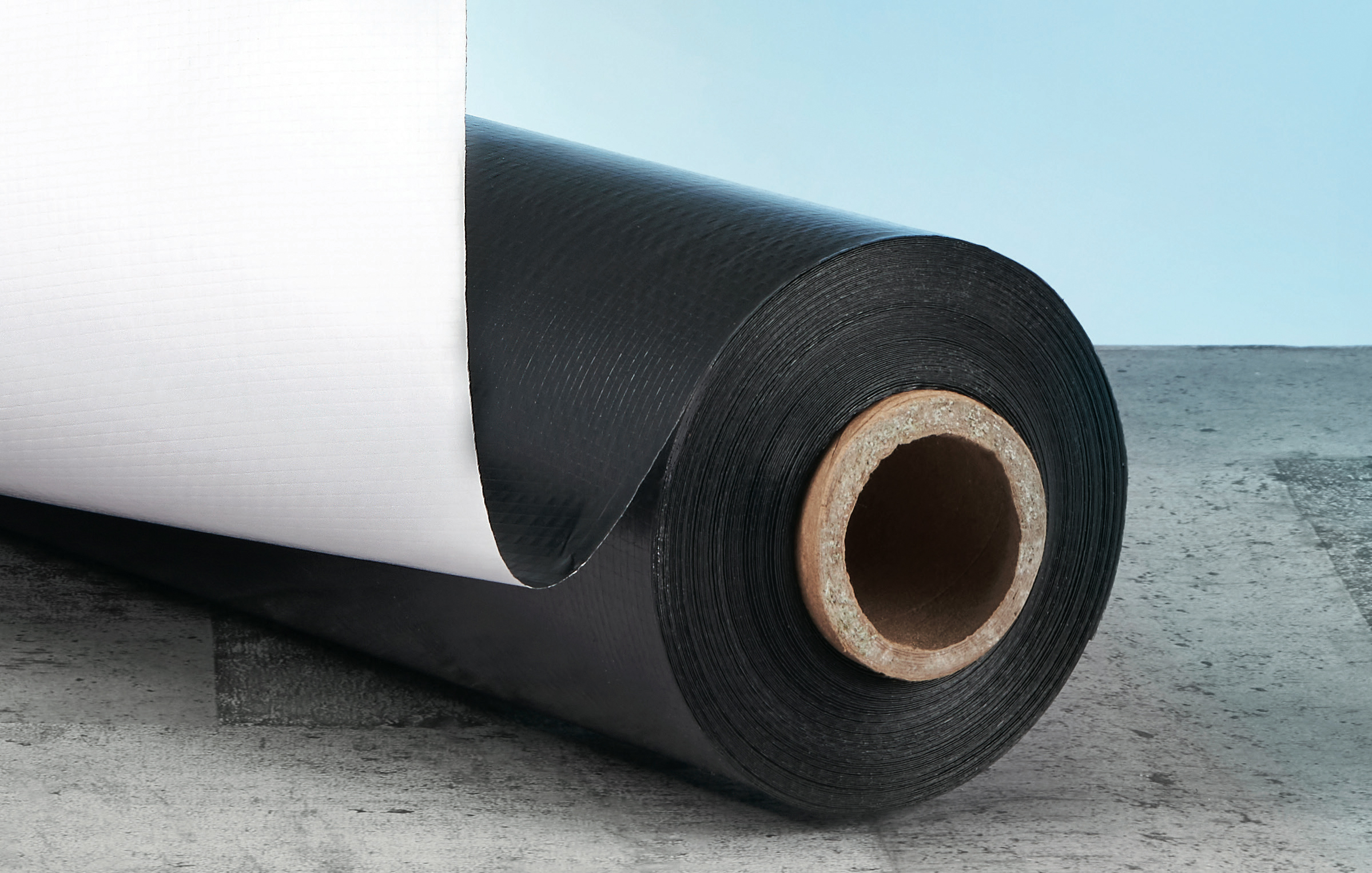 WOVEN LINER 12FT X 100FT 12MIL
