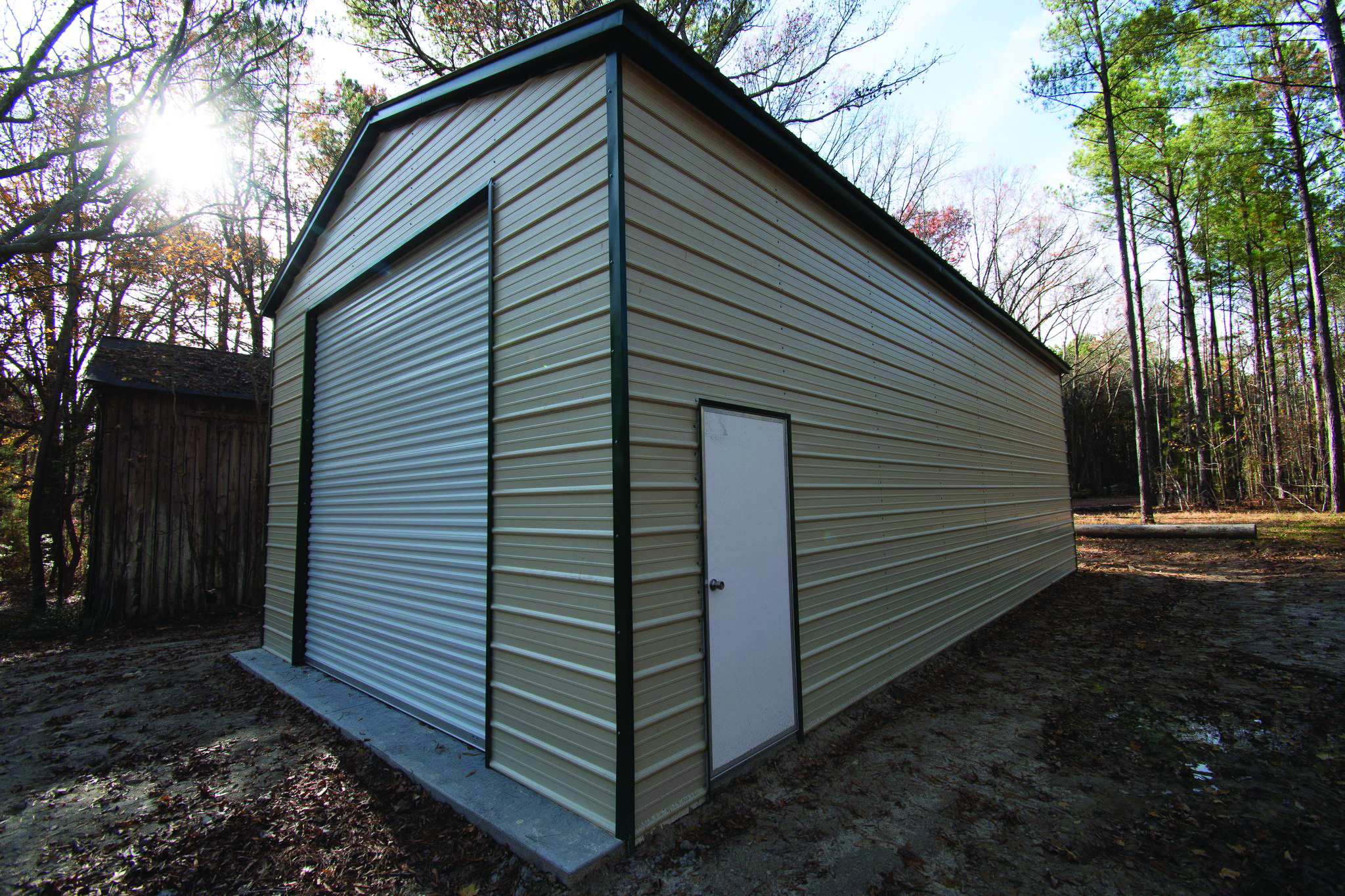 CHOICE SINGLE GARAGE, VERTICAL ROOF  *PHOTO REPRESENTATION IS AN EXAMPLE ONLY / ACTUAL PRODUCT MAY VARY
