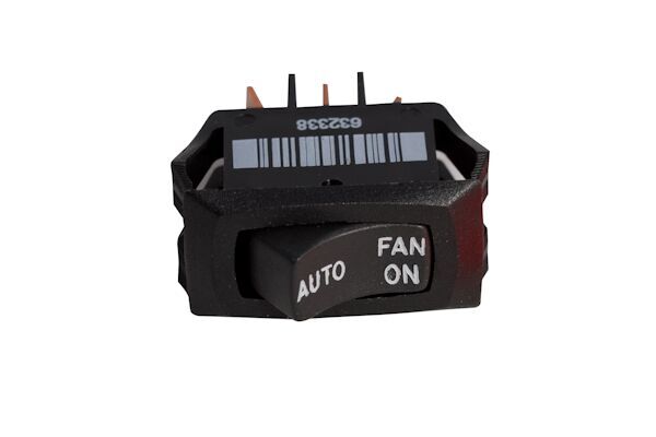 FAN AUTO/ON SWITCH
